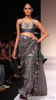 Model at Digvijay Singh for Bhusattva at LFW W/F 2011
